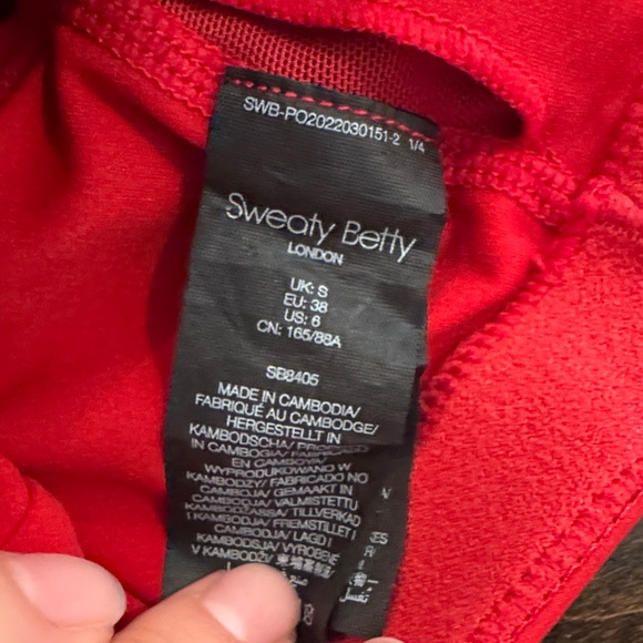 Sweaty Betty Red Asymmetrical Sports Bra - Picture 4 of 5